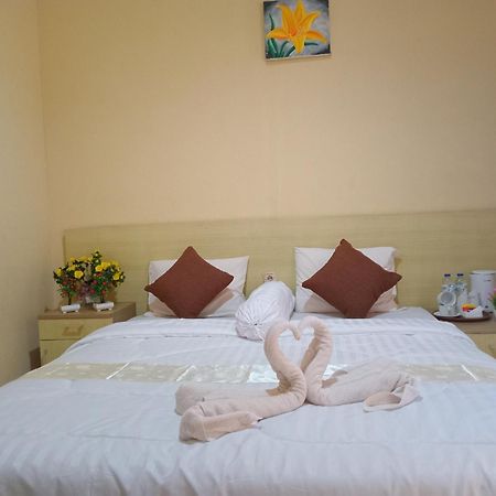 Bayak Hotel Bumdes Cipayung & Resort Ciguntur Extérieur photo