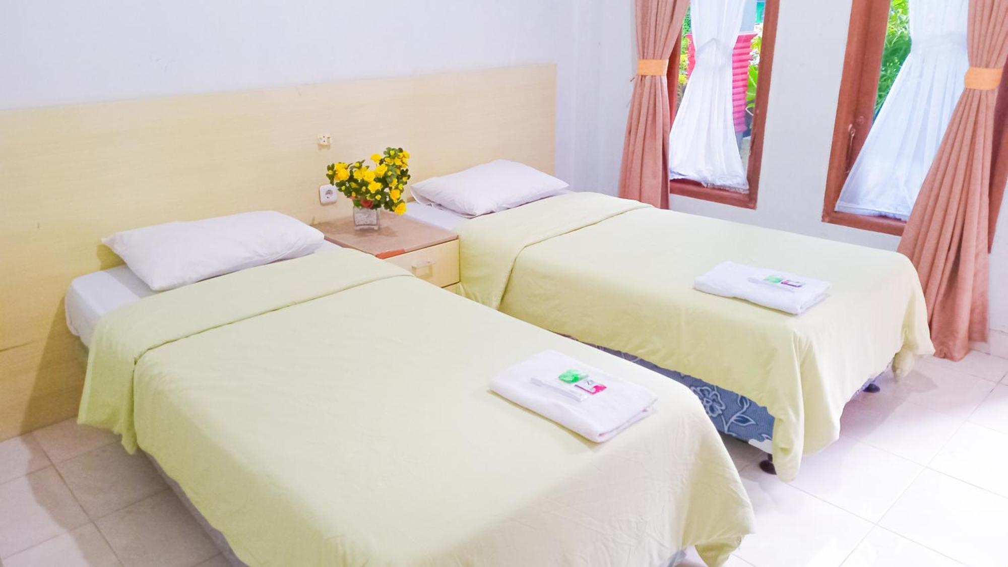Bayak Hotel Bumdes Cipayung & Resort Ciguntur Extérieur photo