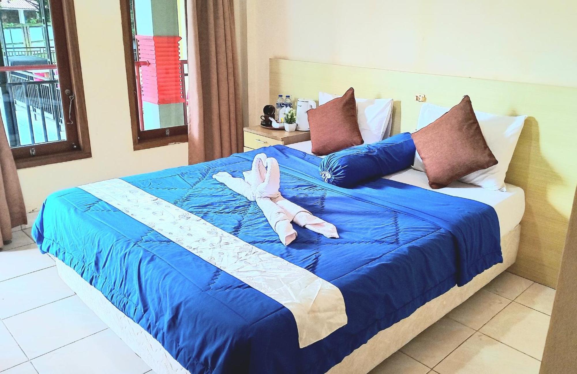 Bayak Hotel Bumdes Cipayung & Resort Ciguntur Extérieur photo